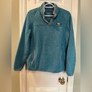 LL Bean Women’s Pullover Fleece Small